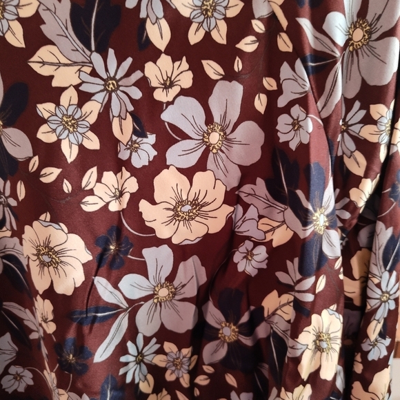 NWT Long Sleeve Satin Mini Dress by Future Collective with Reese Blutstein 4X ⭐ - Picture 7 of 12